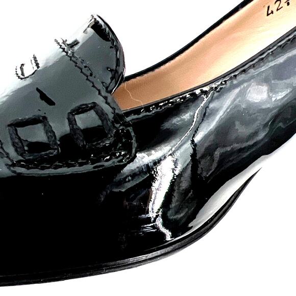 Taryn Rose 'Mallory' Pump - Picture 8 of 8